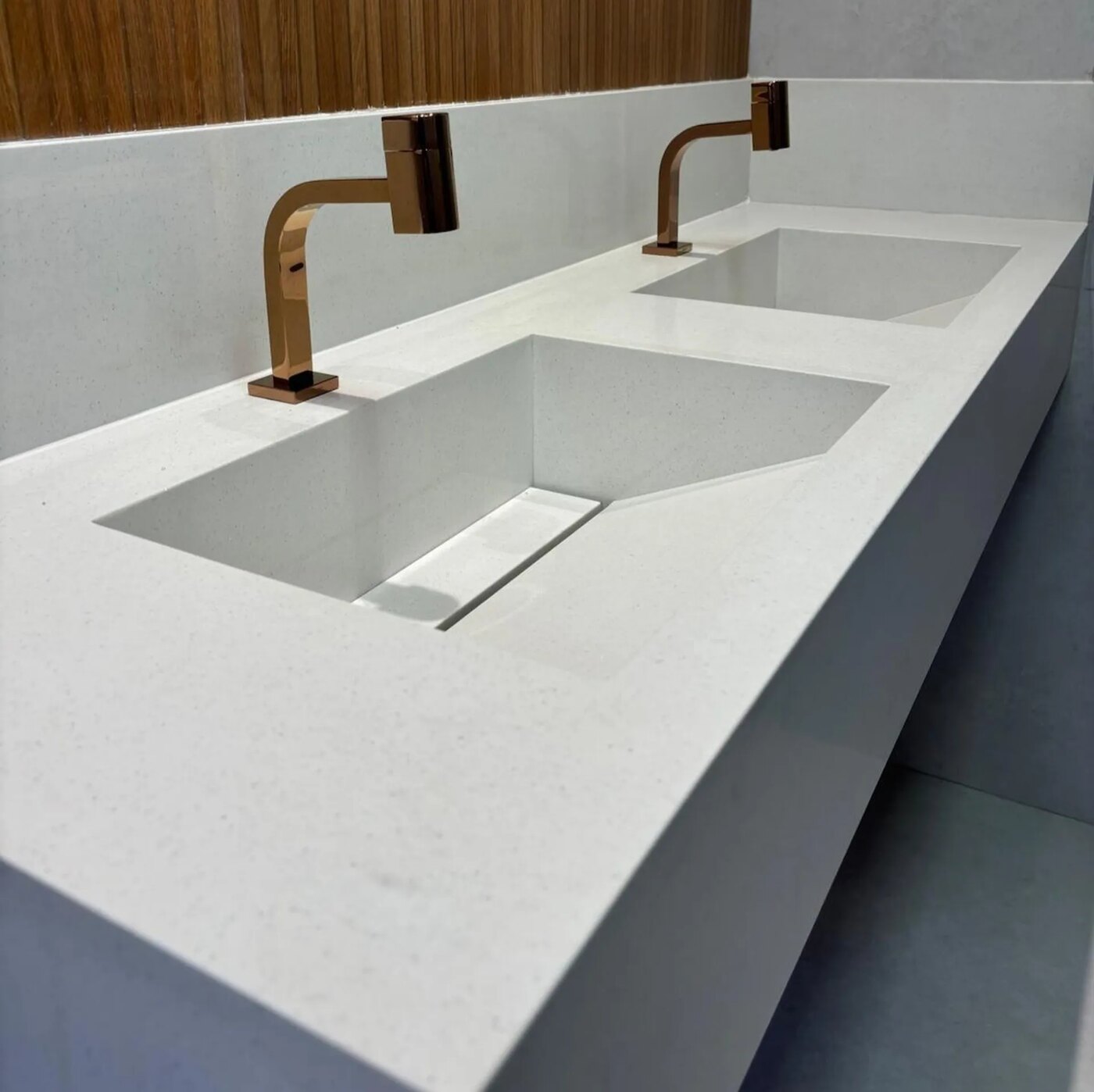 Banheiro — Talismã Pedras